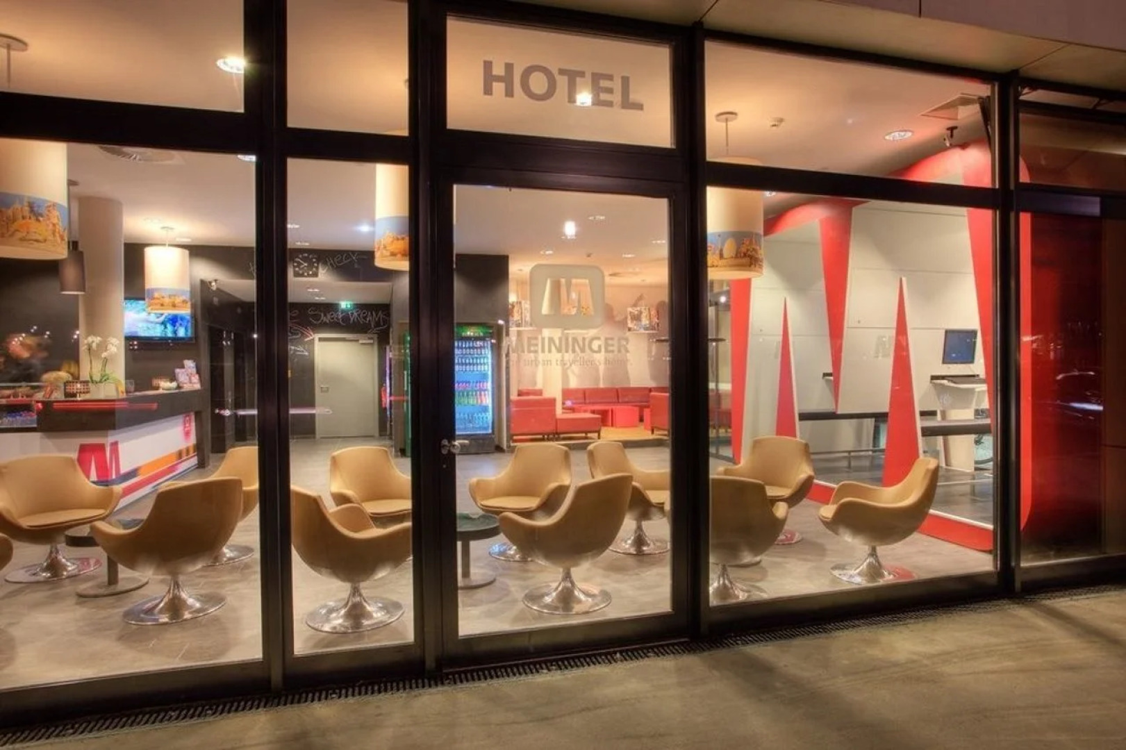 Meininger Hotel Berlin Hauptbahnhof