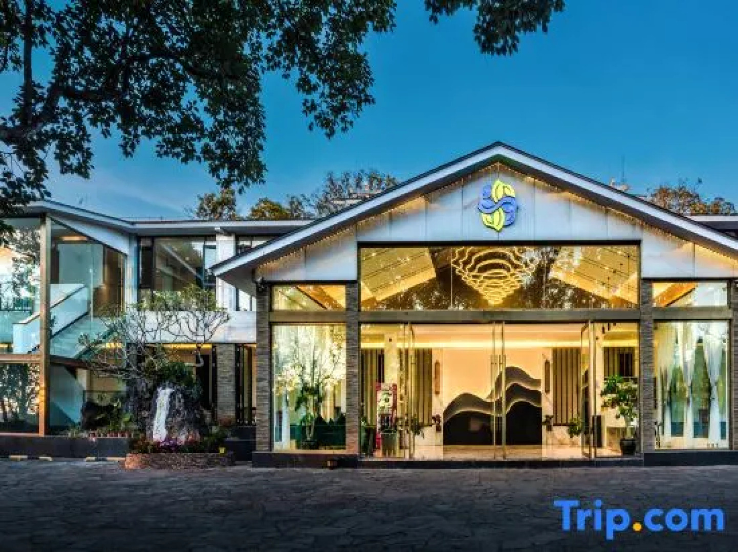 Pu'er Tea Garden Resort Hotel(Pu'er Tea Expo Garden)