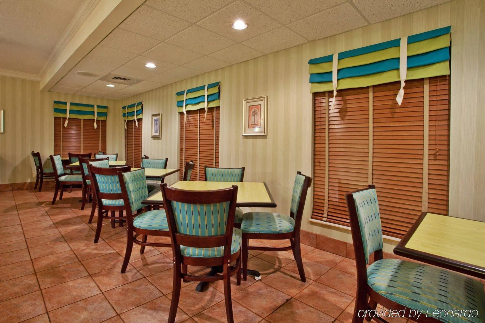 Holiday Inn Express Saint Simons Island