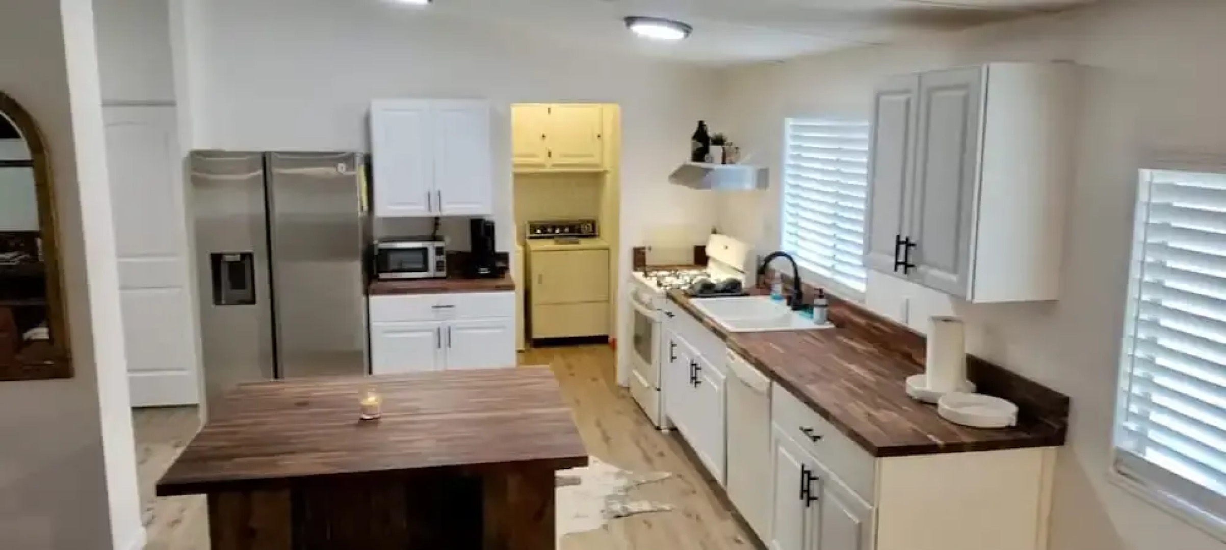 Cozy Lake House Surrounded by Mountain's