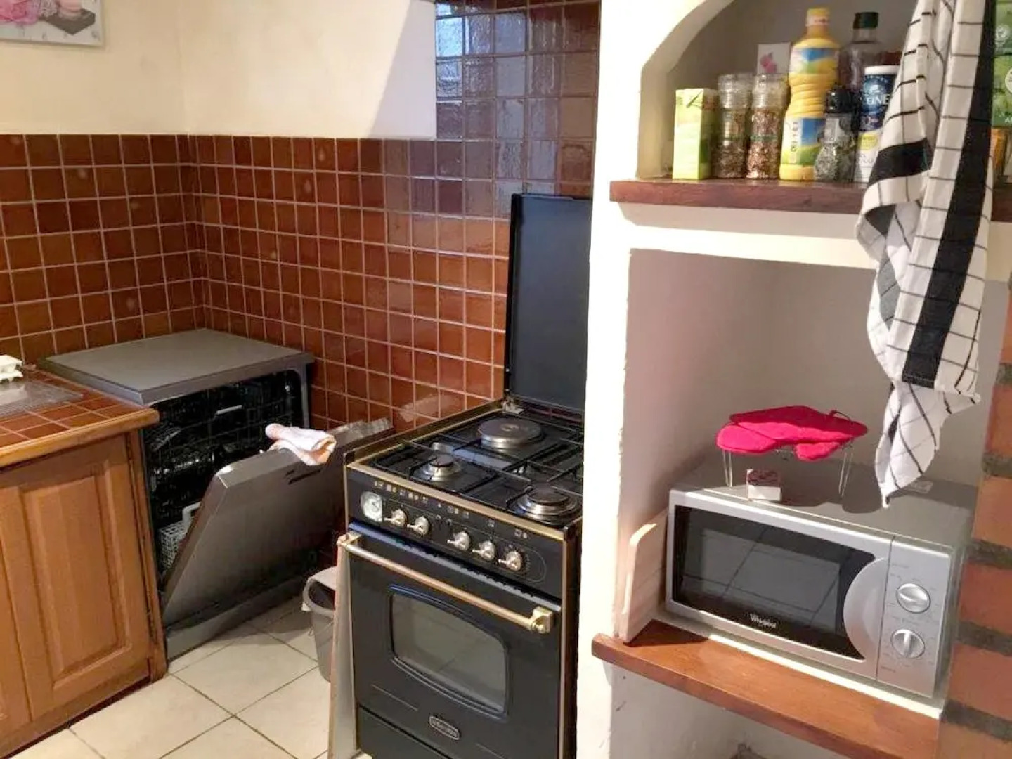 House With 3 Bedrooms in Saint-nazaire-d'aude, With Private Pool, Encl