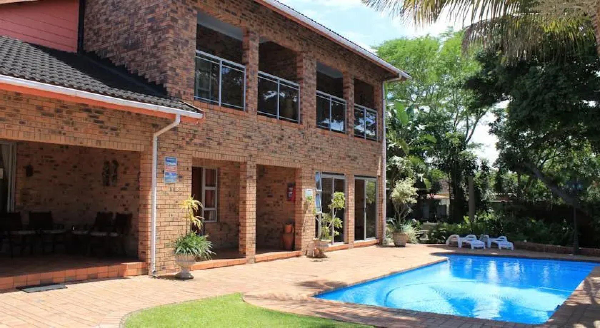 DuneSide Guest House