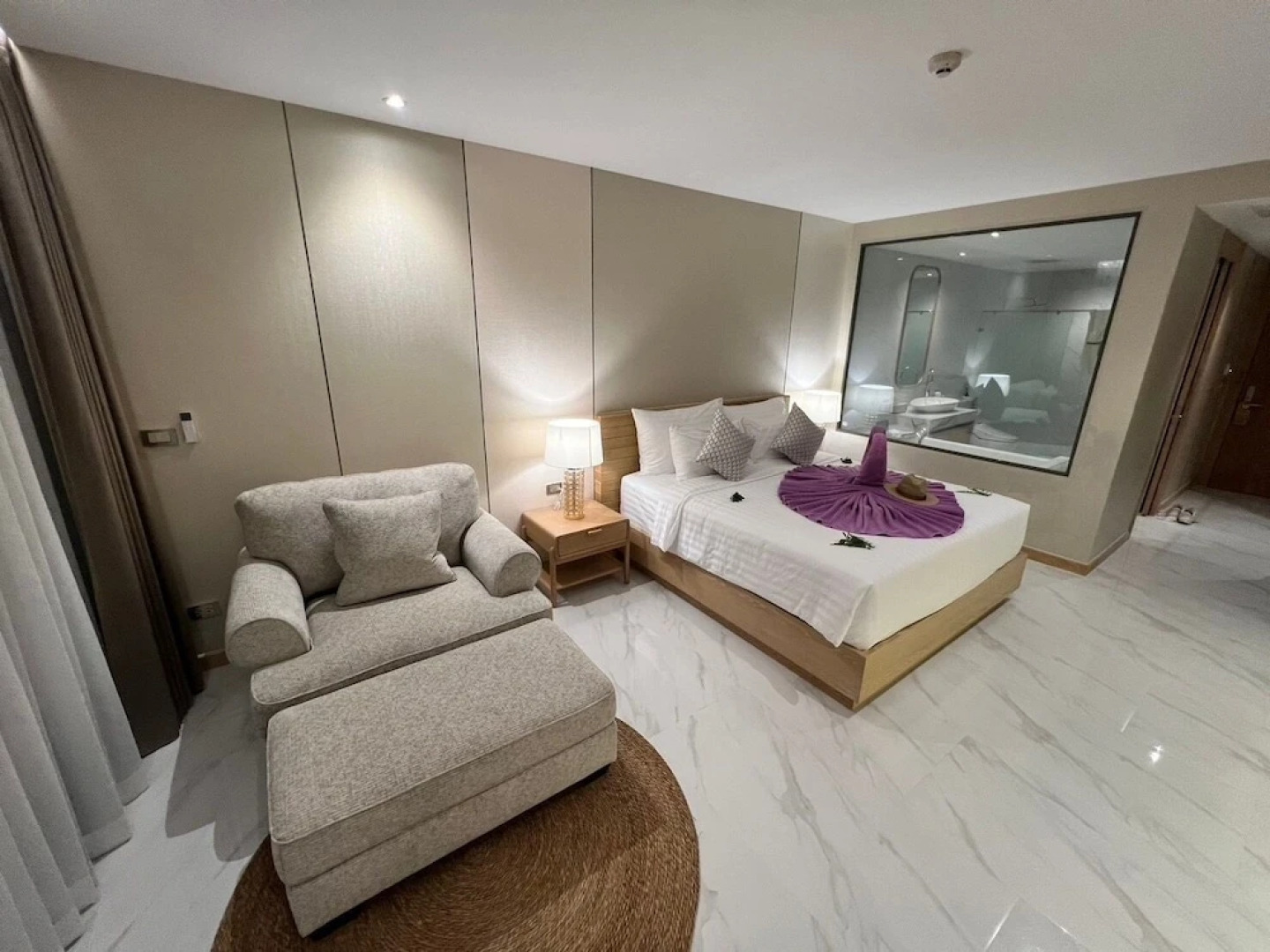 Luxtalay Khanom Hotel