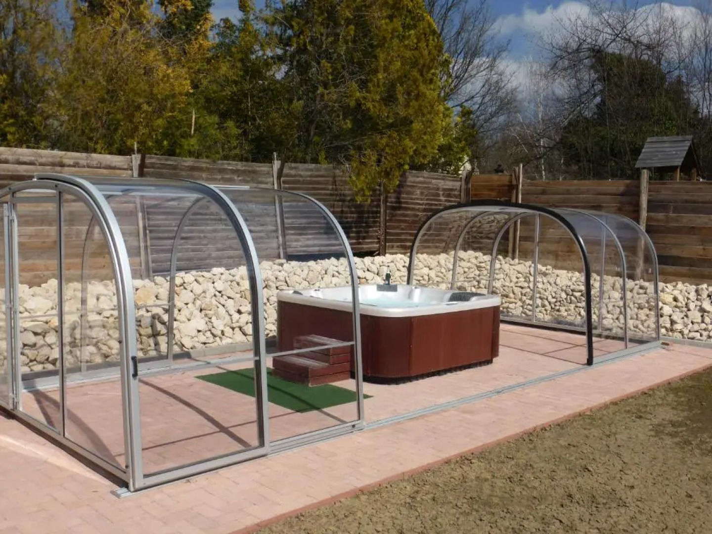 Tündérgyöngye Apartmanház