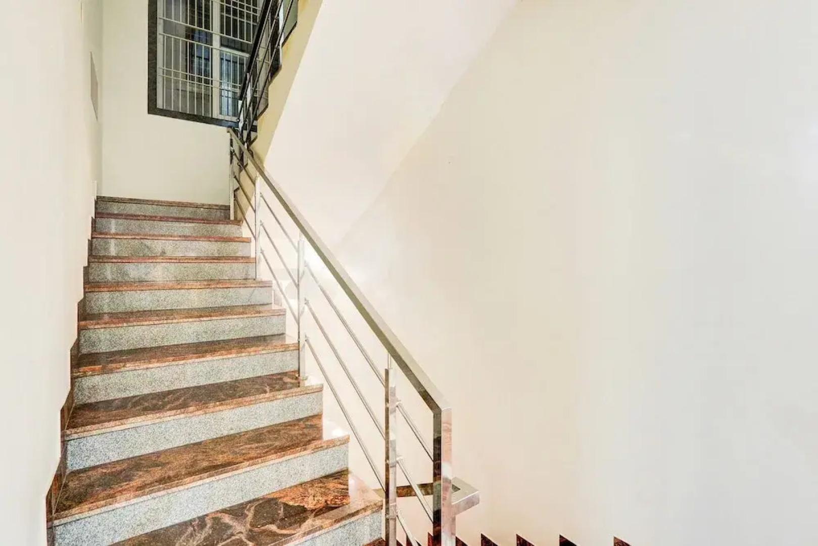 Fabhotel Vishnu Grand