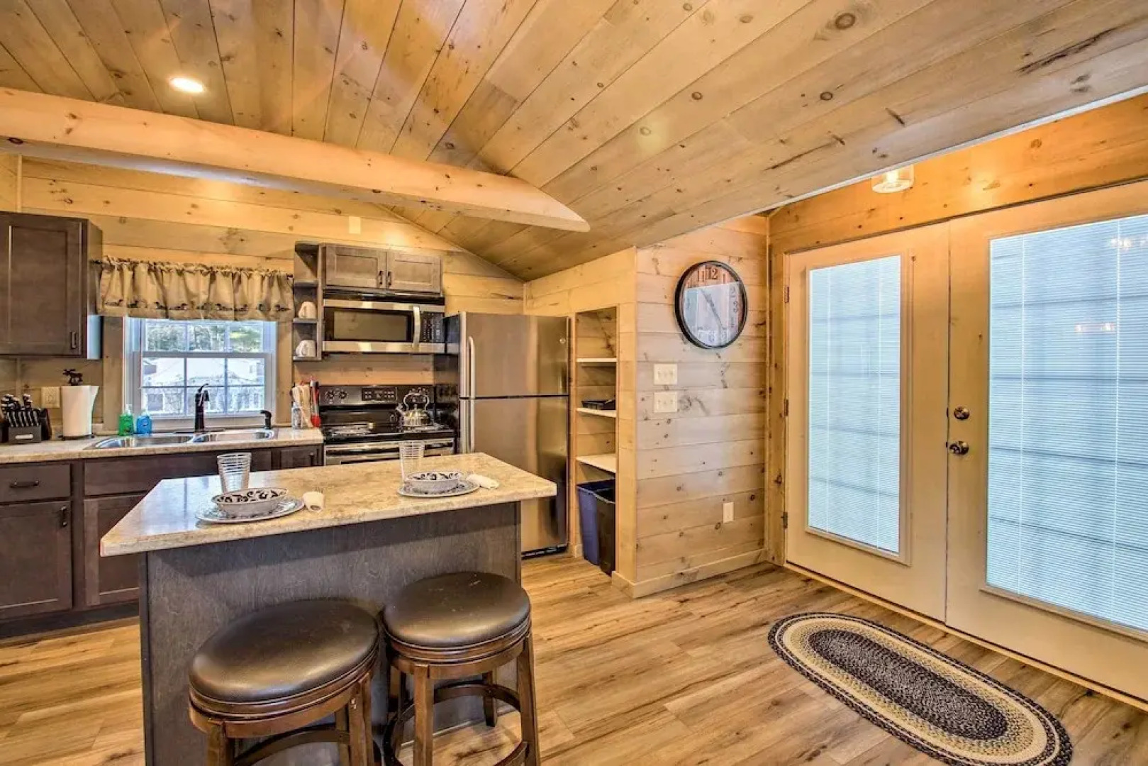 Sebago Lake Haven: Water Views, Steps to Shoreline