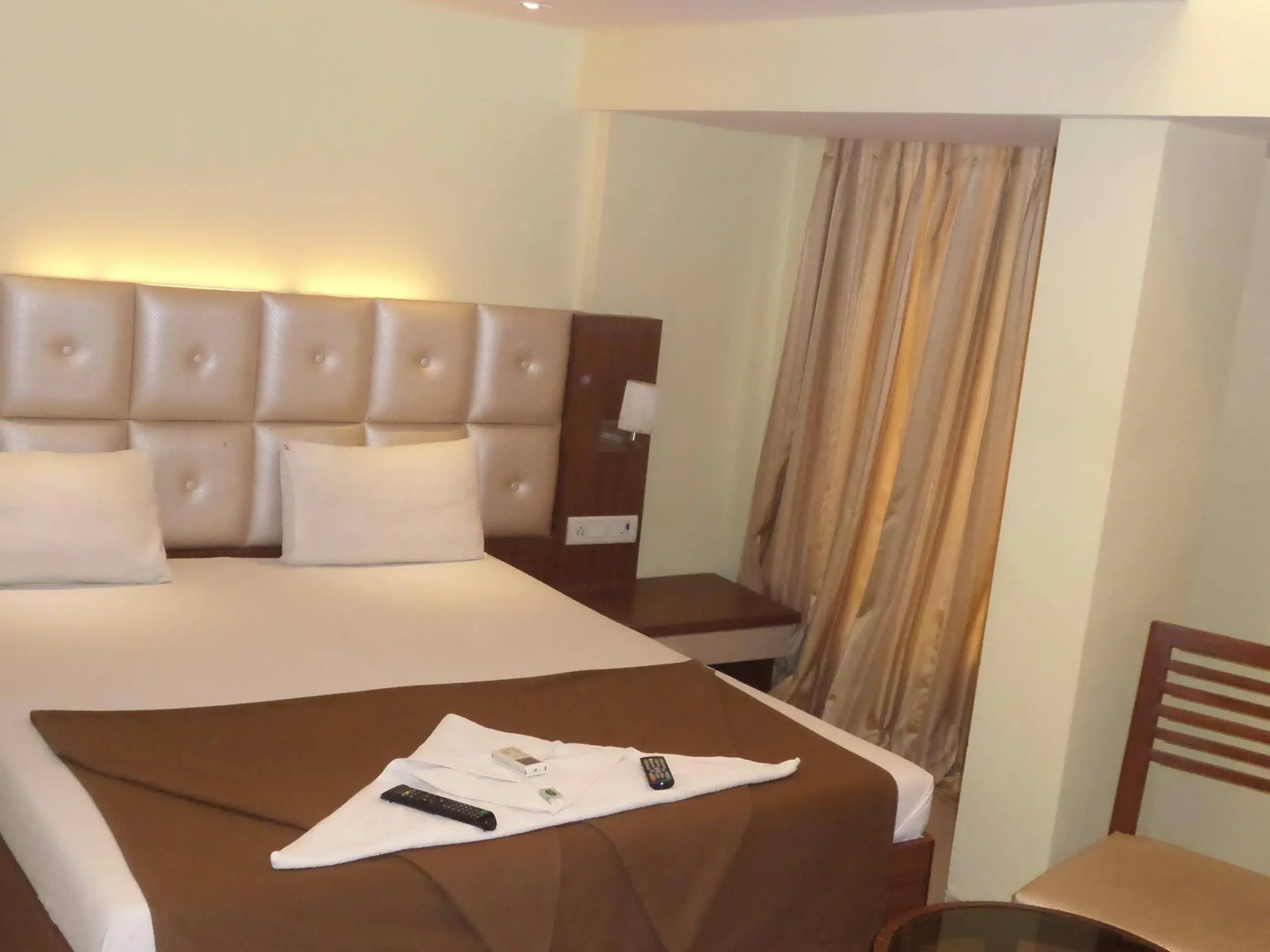 Hotel Aishwarya Residency