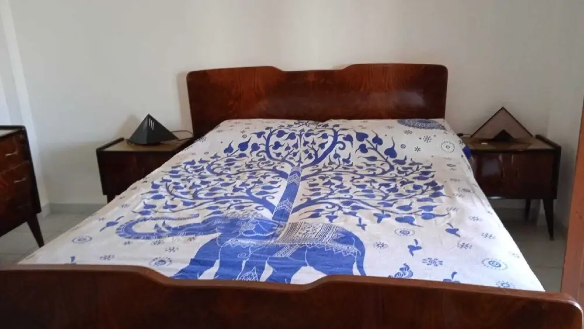 2 Bed Villa - Sleeps 4 - Pets - Garden - Parking