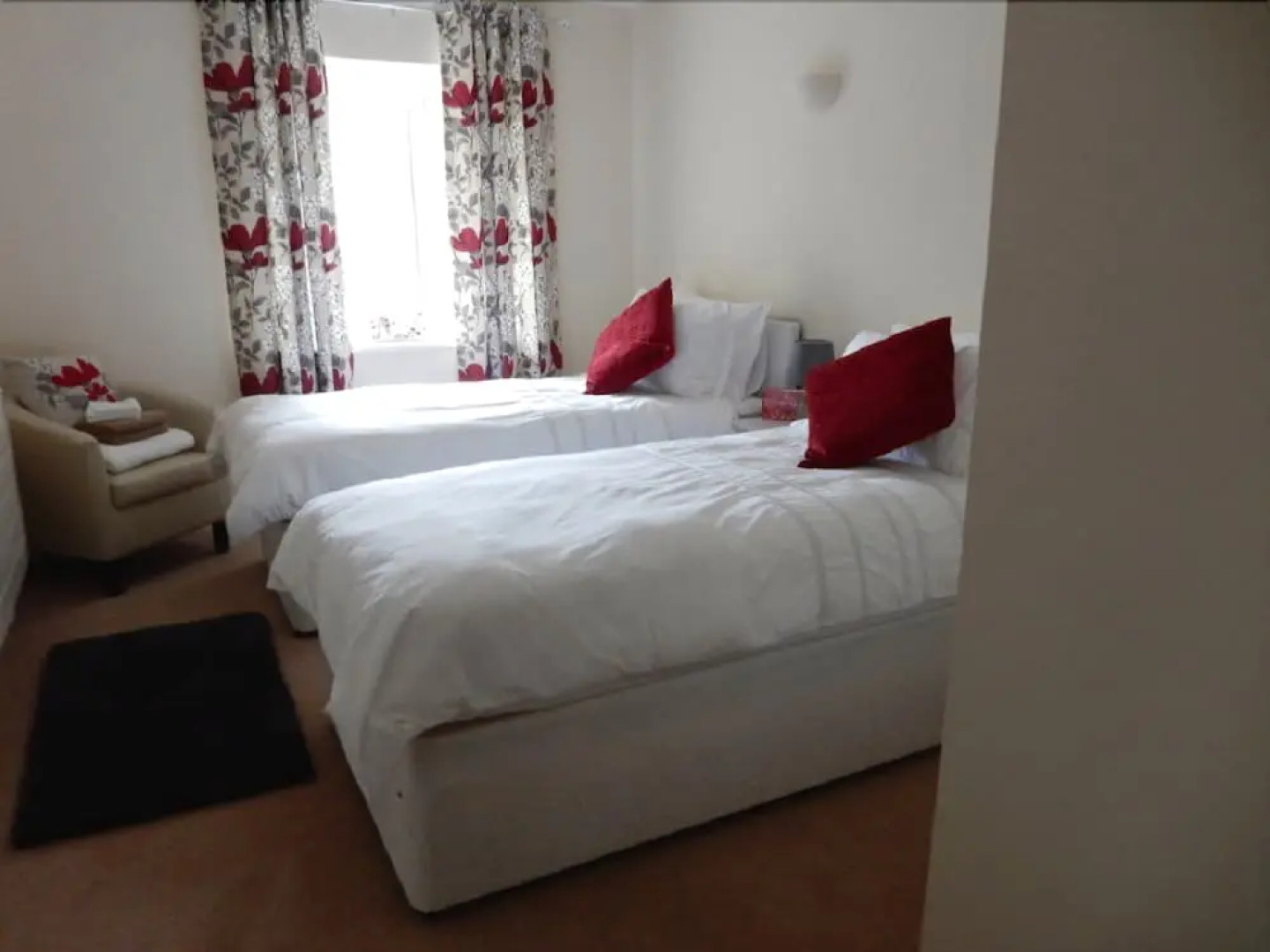 Cardinals Folly Guest House