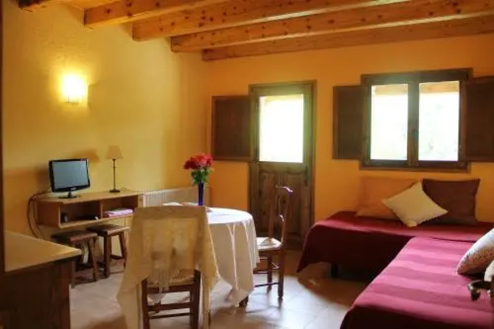 Apartaments La Taverna dels Noguers