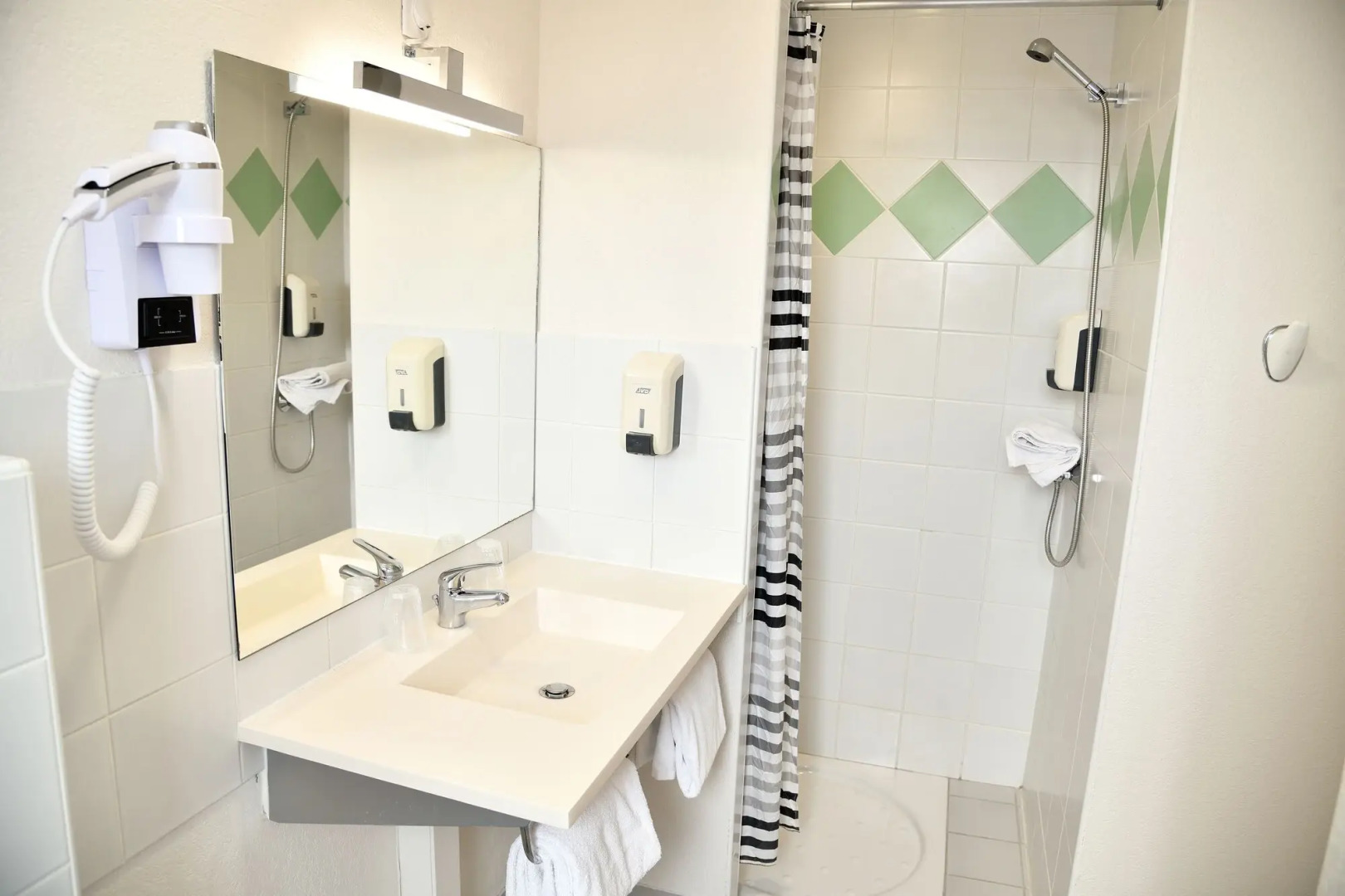 Cit'Hotel Restaurant Bowling de Millau