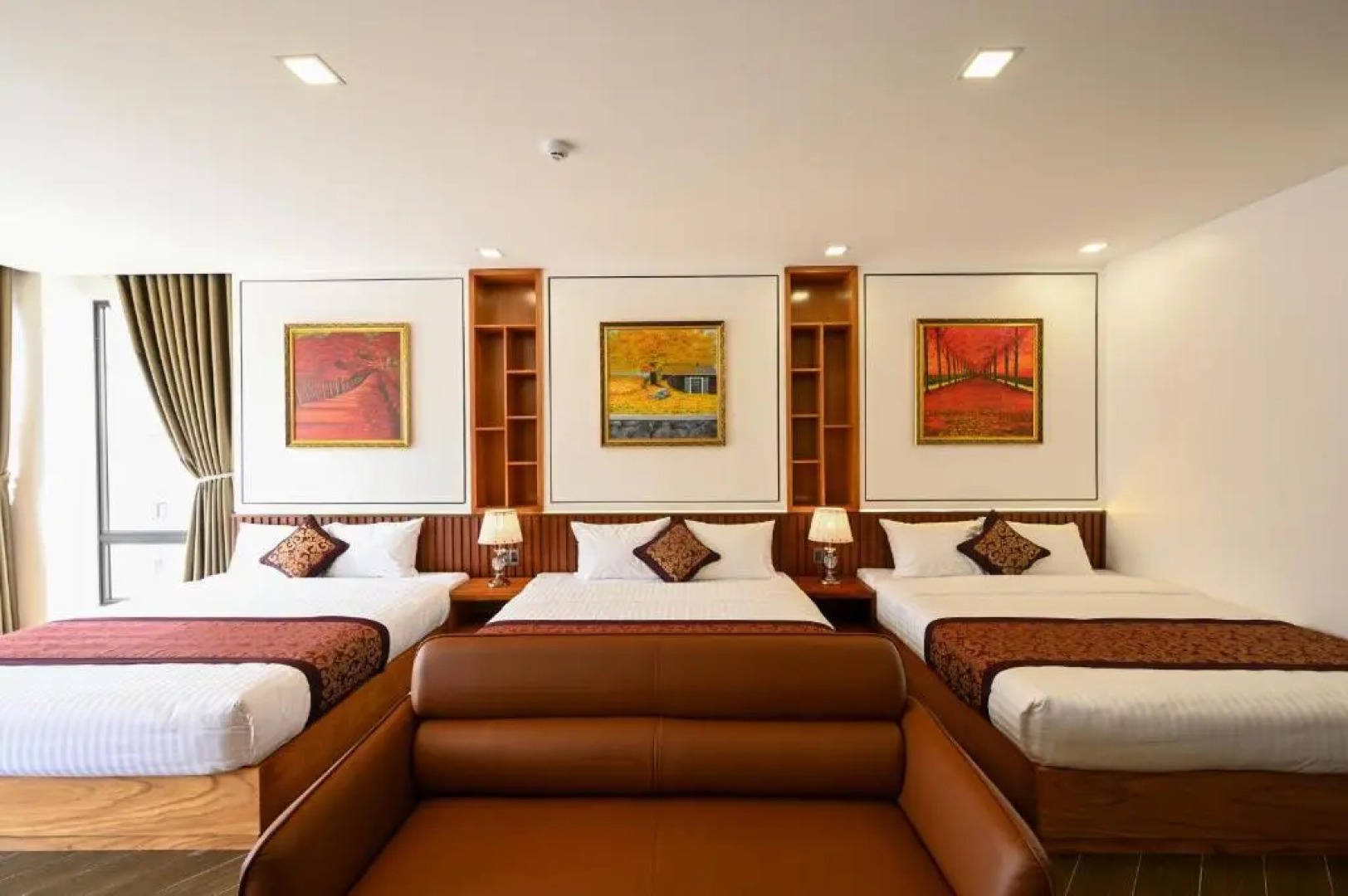 La Fleur Premium Central Apartment