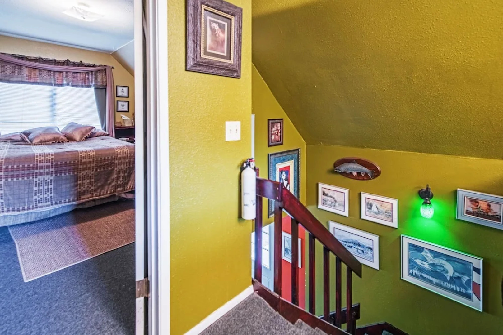 Secluded Seward Home: Patio, 2 Mi to Kenai Fjords!