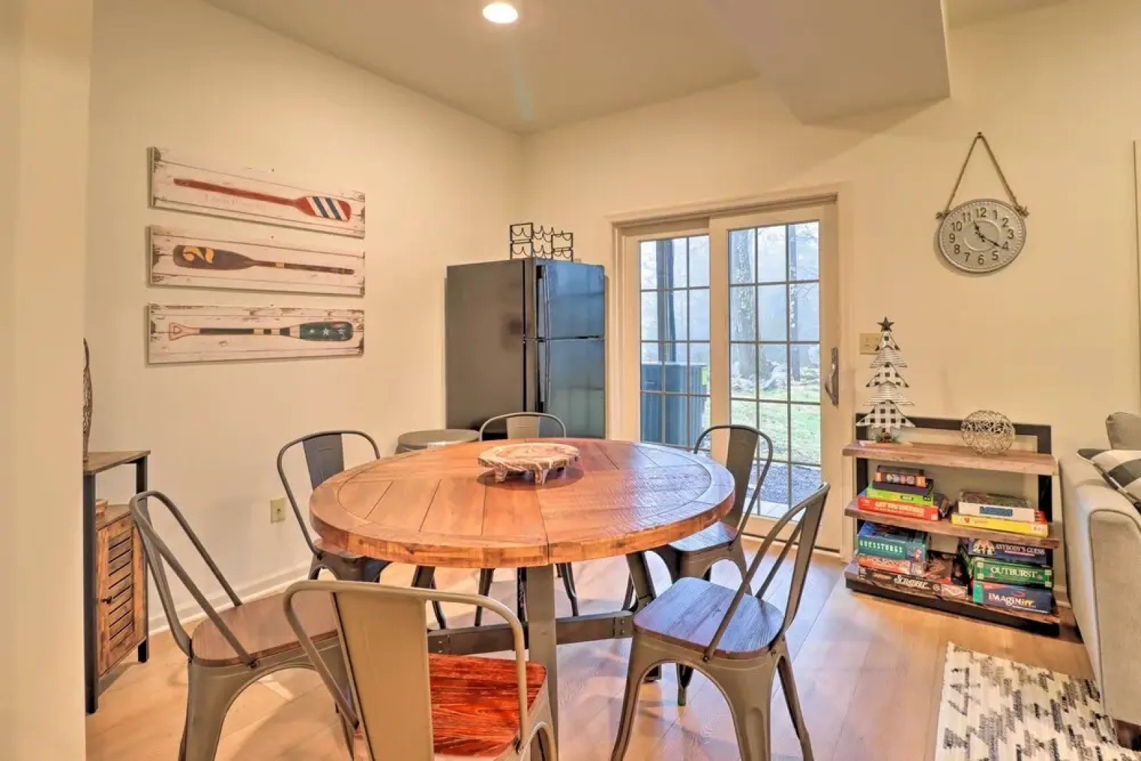 Poconos Townhome - Walk to Big Boulder Lake!