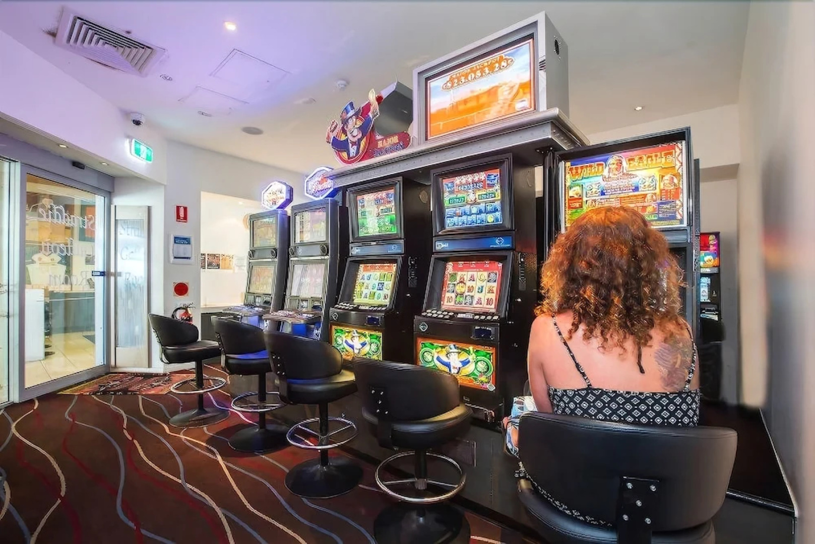 Stradbroke Island Beach Hotel