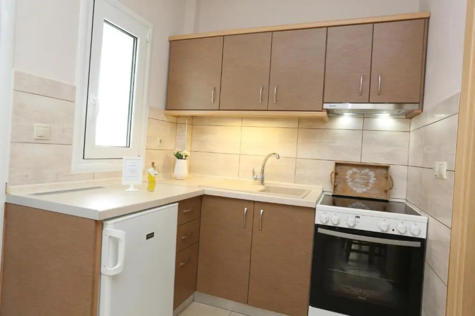 Eleni Rooms Pefkohori