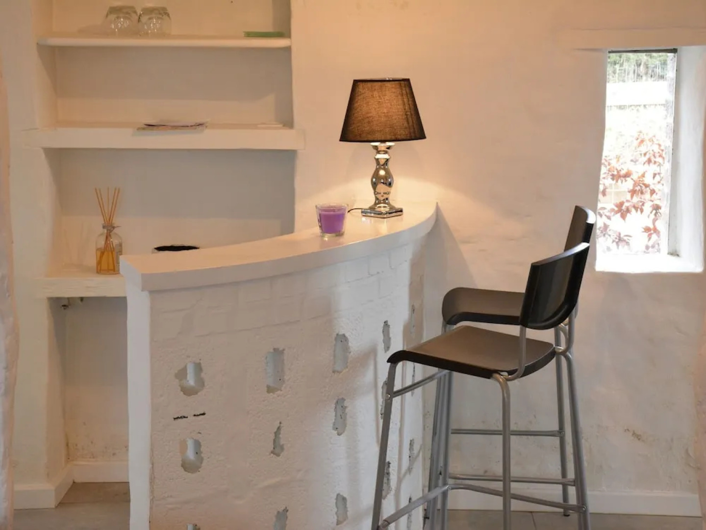 Wonderfully Furnished Cottage, Very Comfortable, Small Village Near Namur