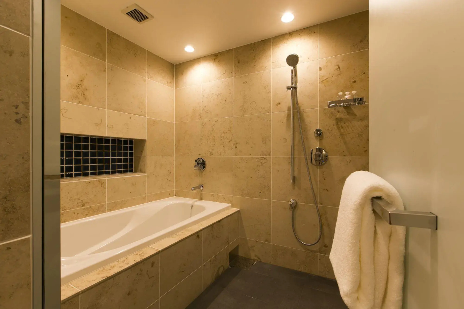 Highland Resort Hotel & Spa