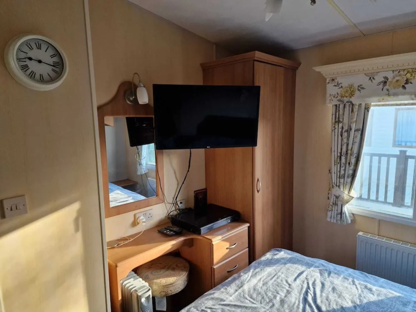 Lovely pet Friendly 4 Berth Caravan in Morecambe