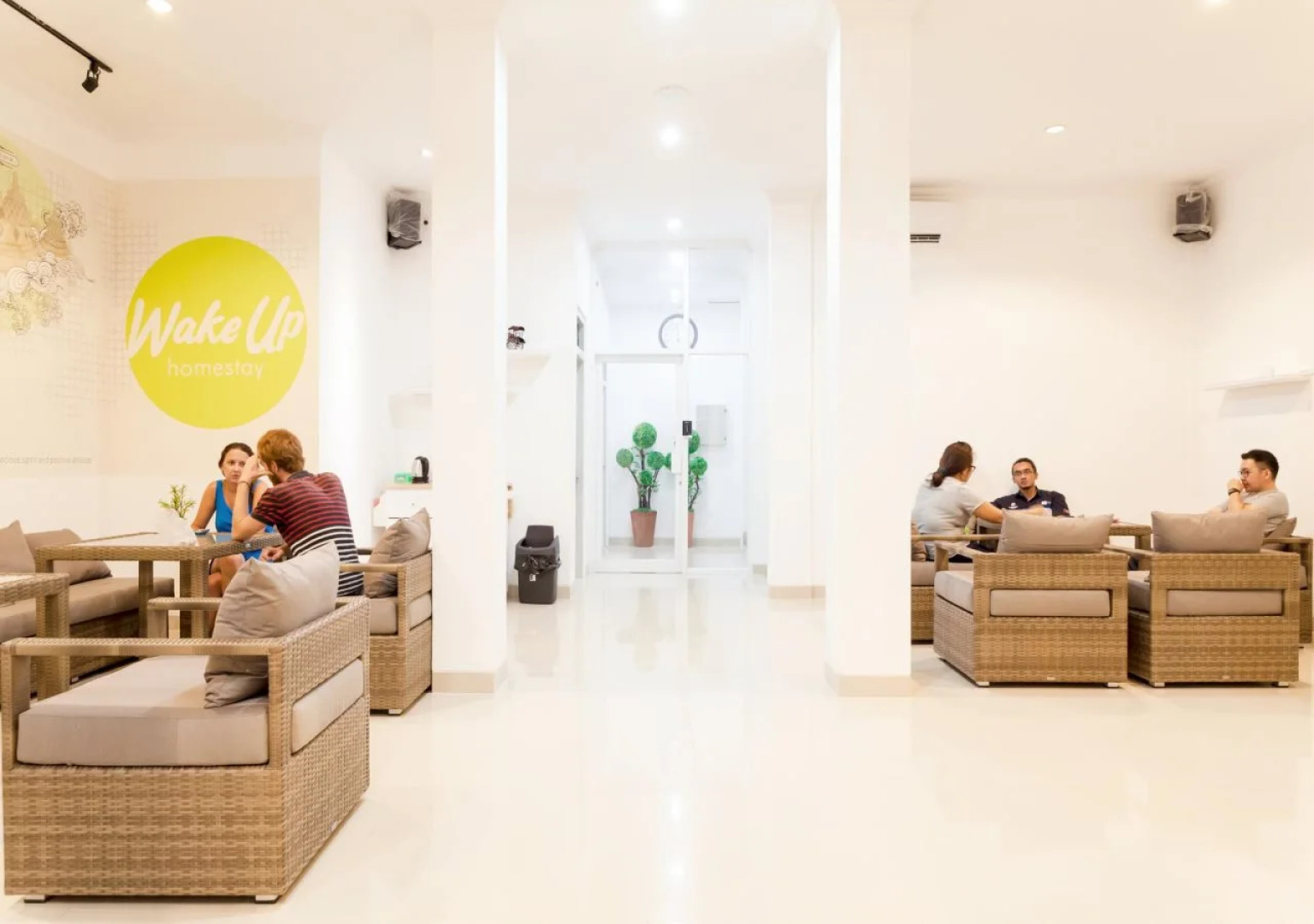 Wakeup Homestay - Hostel