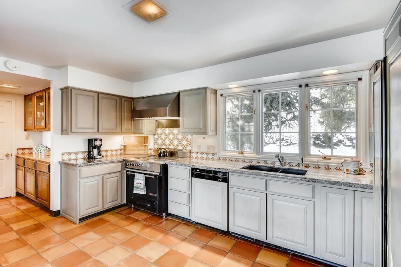 County Road Home 1761