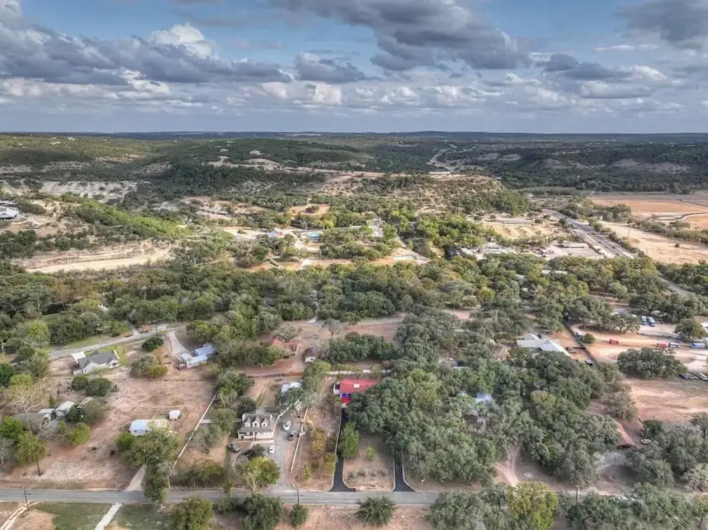 Whitewater River House - Game Room, Firepit, Walking Distance to Whitewater Amphitheater!