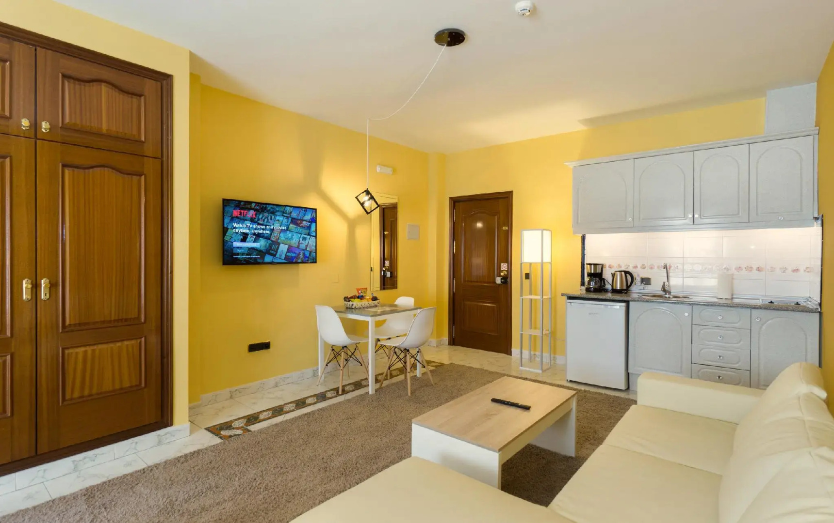 Aparthotel La Palmera