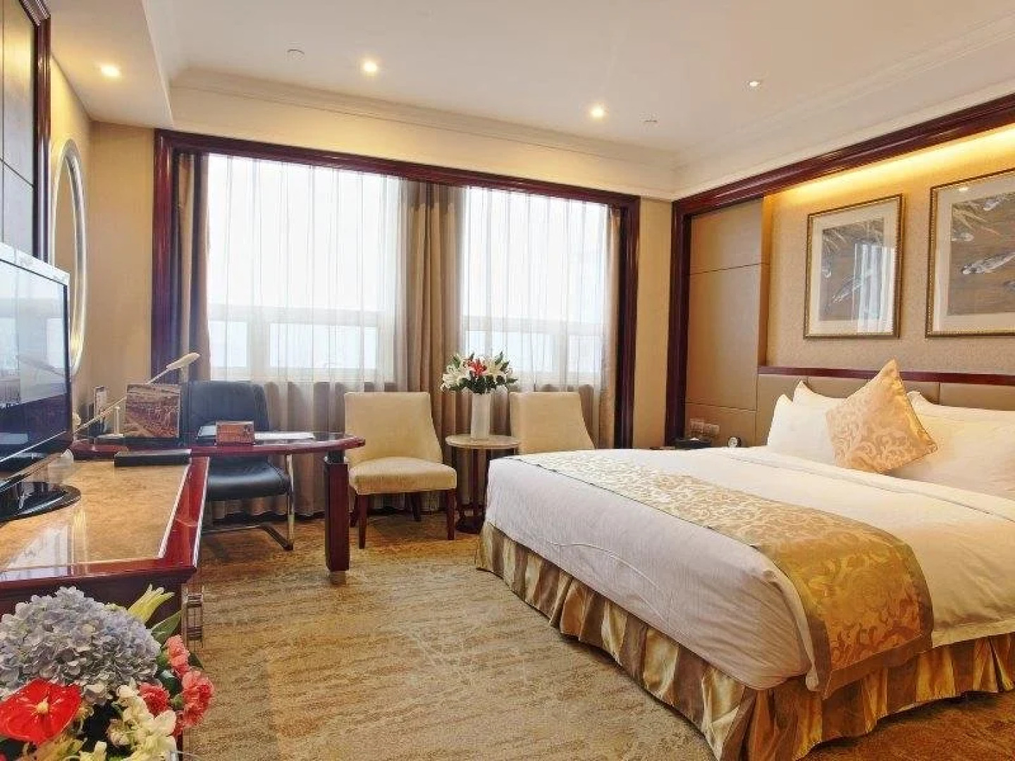 Chutian Guangdong International Hotel