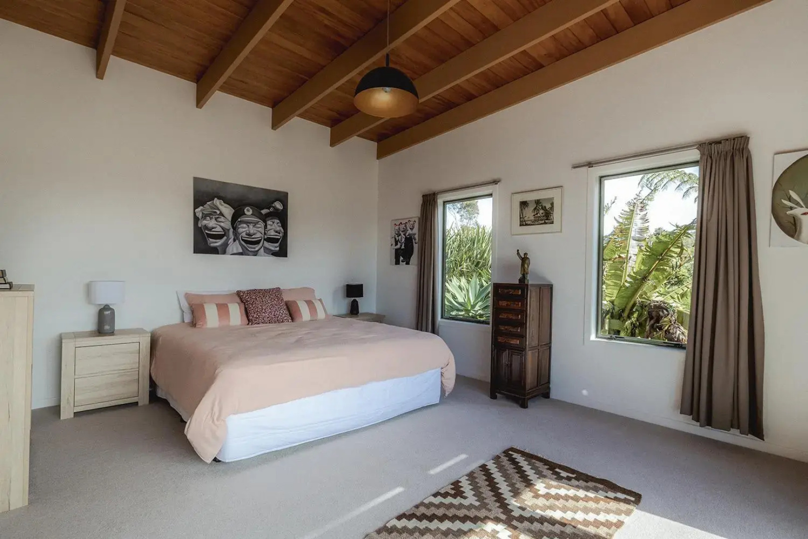 Seaview Sojourn - Waiheke Escapes