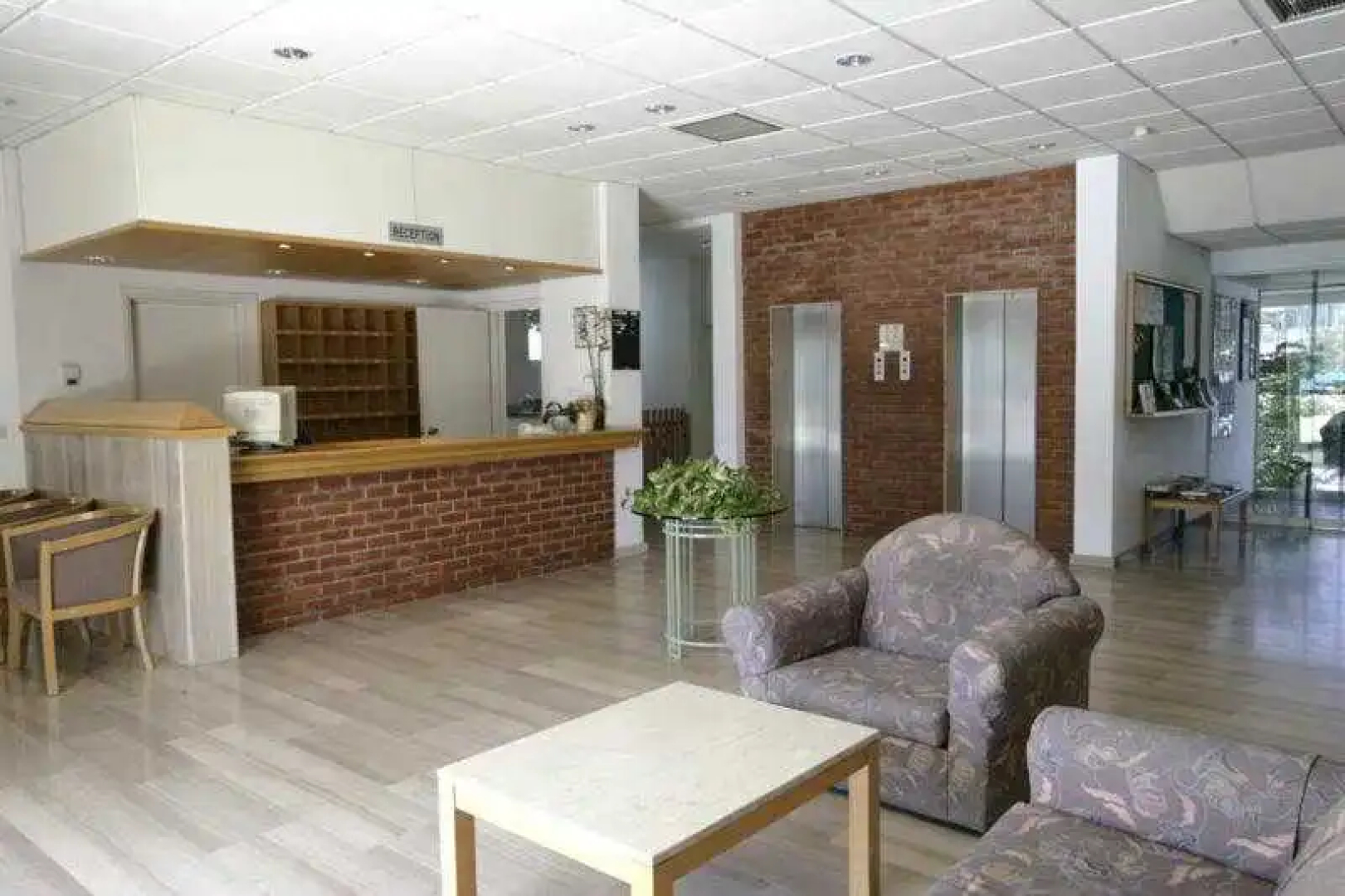 Blue Crane Hotel Apartments
