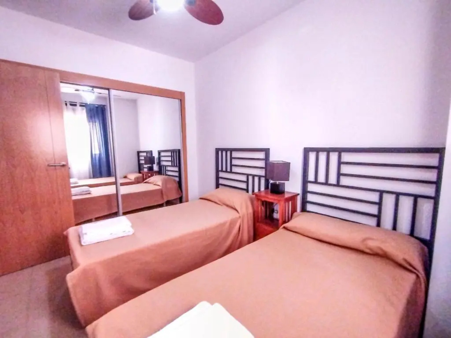 Charming 3 Bed Beach Apartment in Punta del Moral