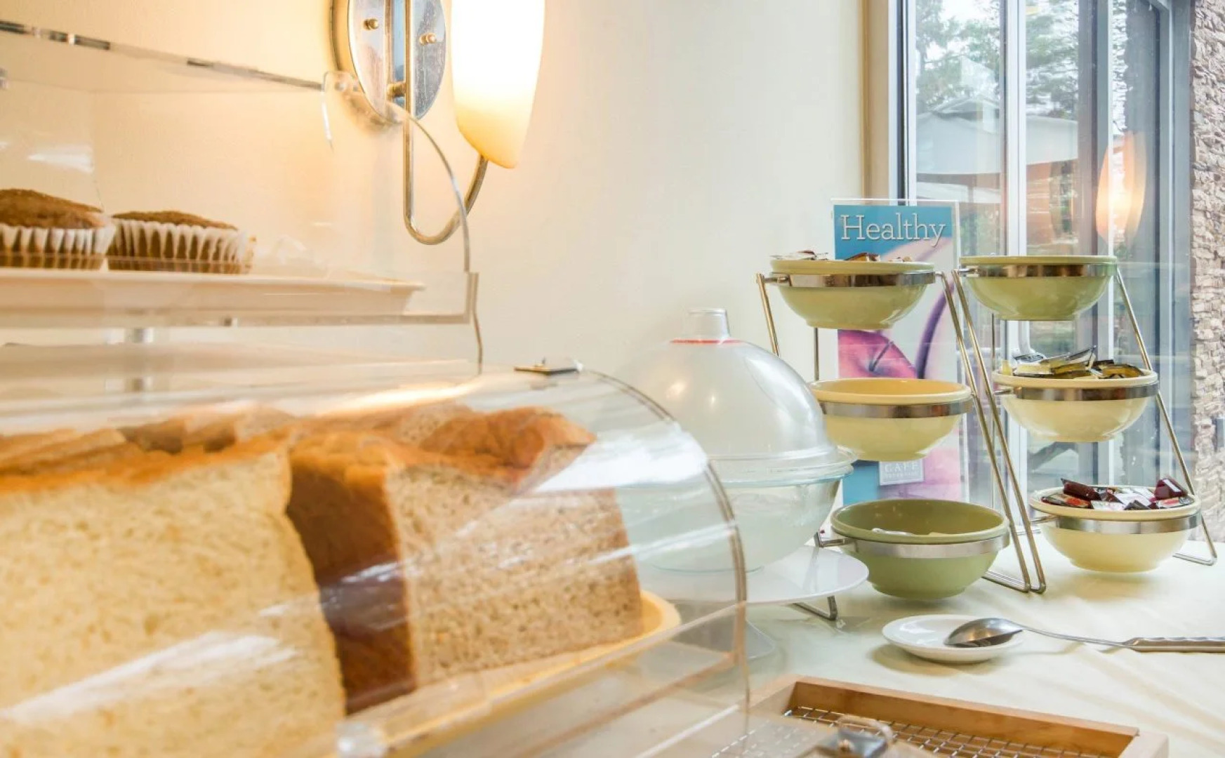 Quality Hotel & Suites Langley