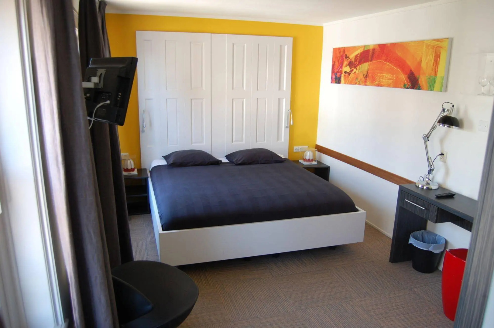 B&B Vesting10