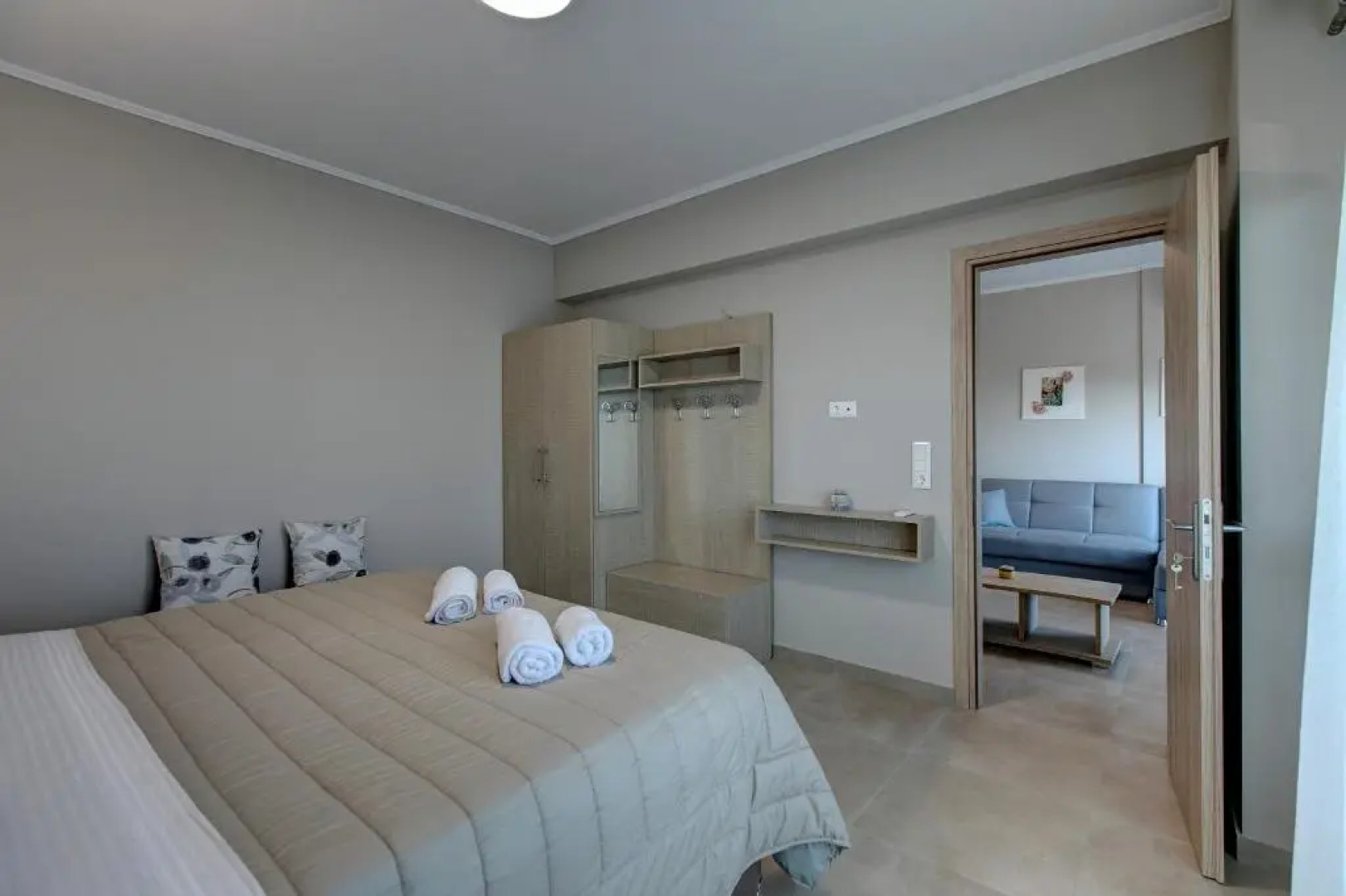 The House Of The Roses Seaview Superior Apartment 2