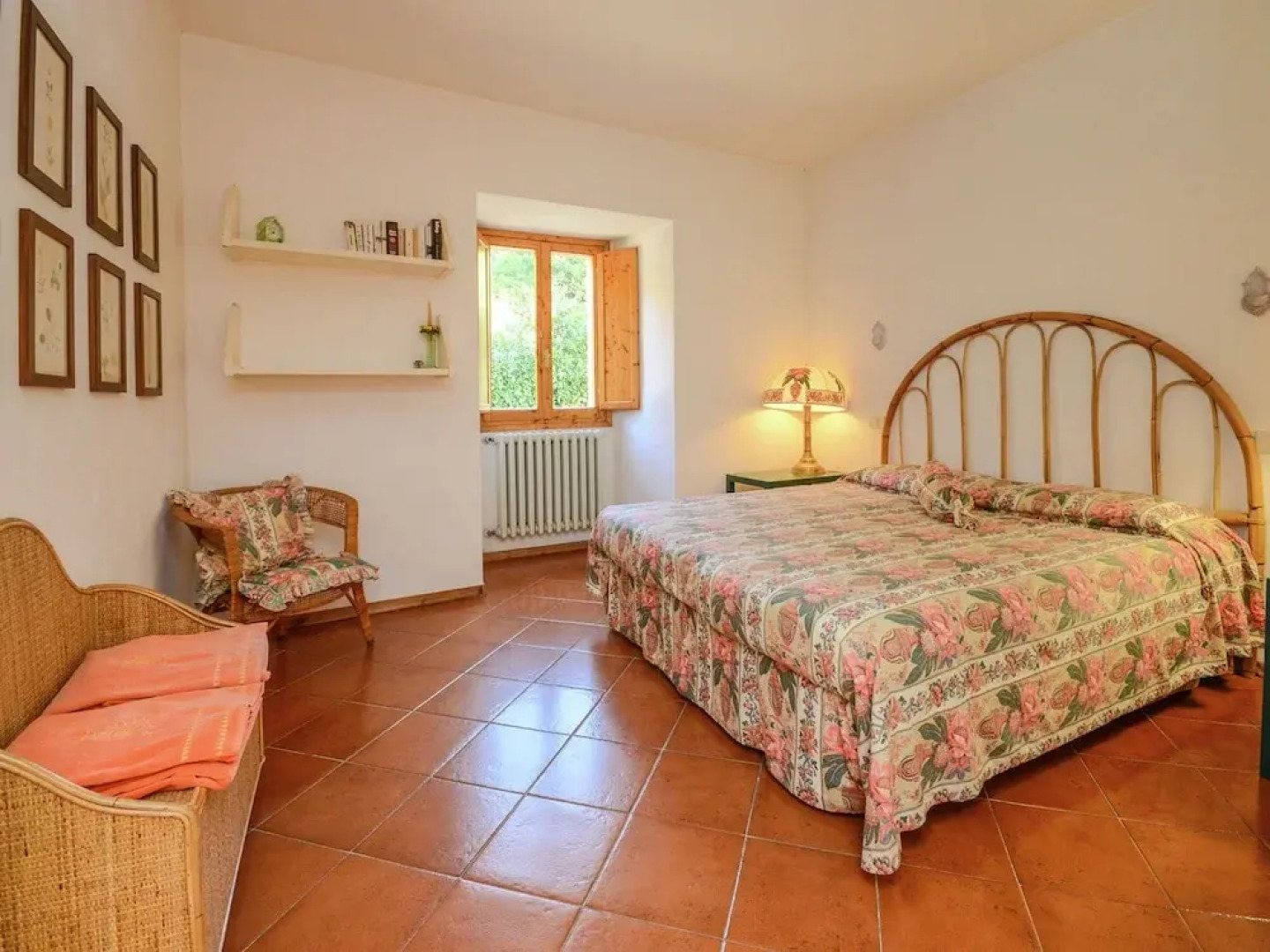 Sprawling Villa With Breathtaking Views In Emilia-Romagna