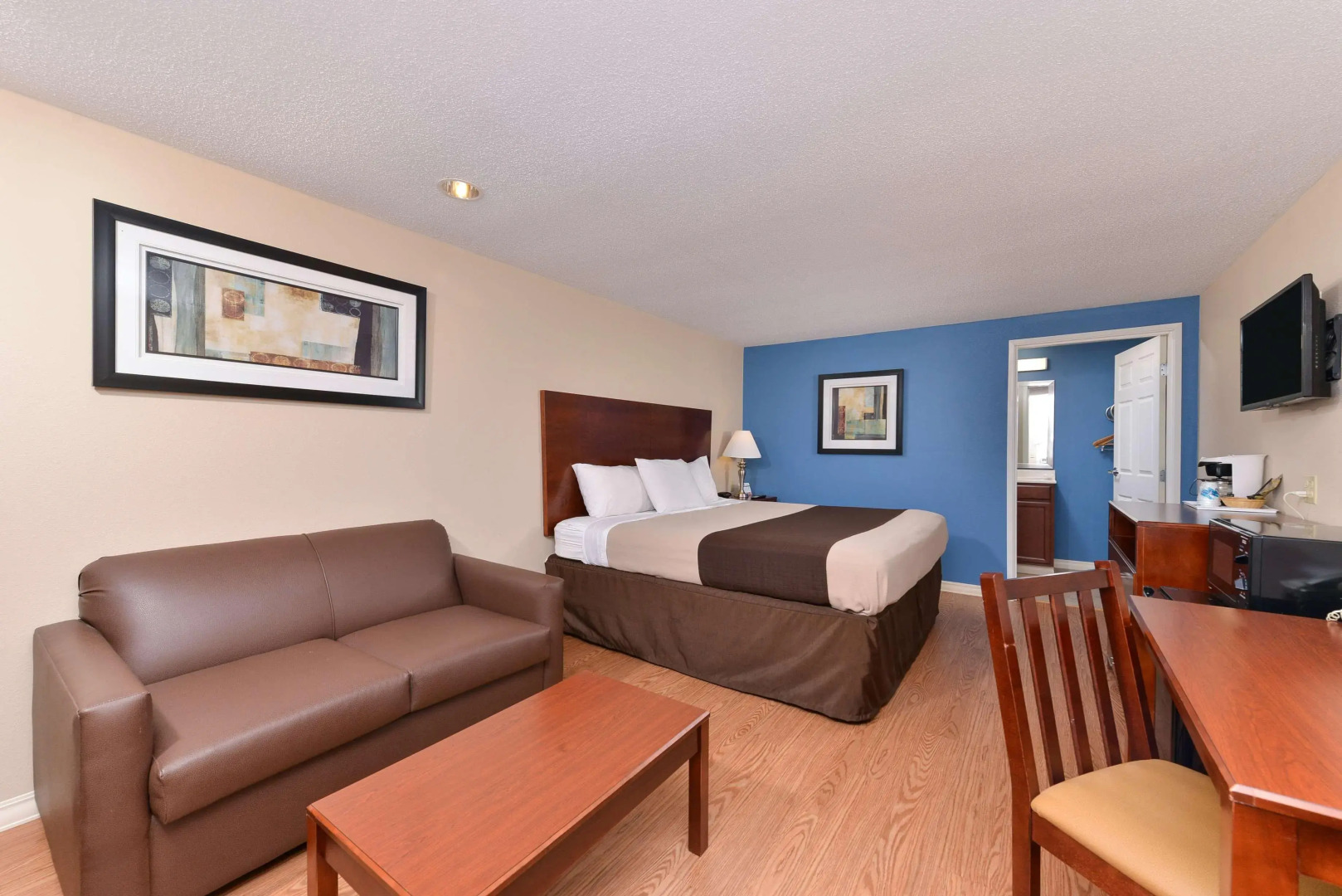 Americas Best Value Inn & Suites St. Clairsville Wheeling