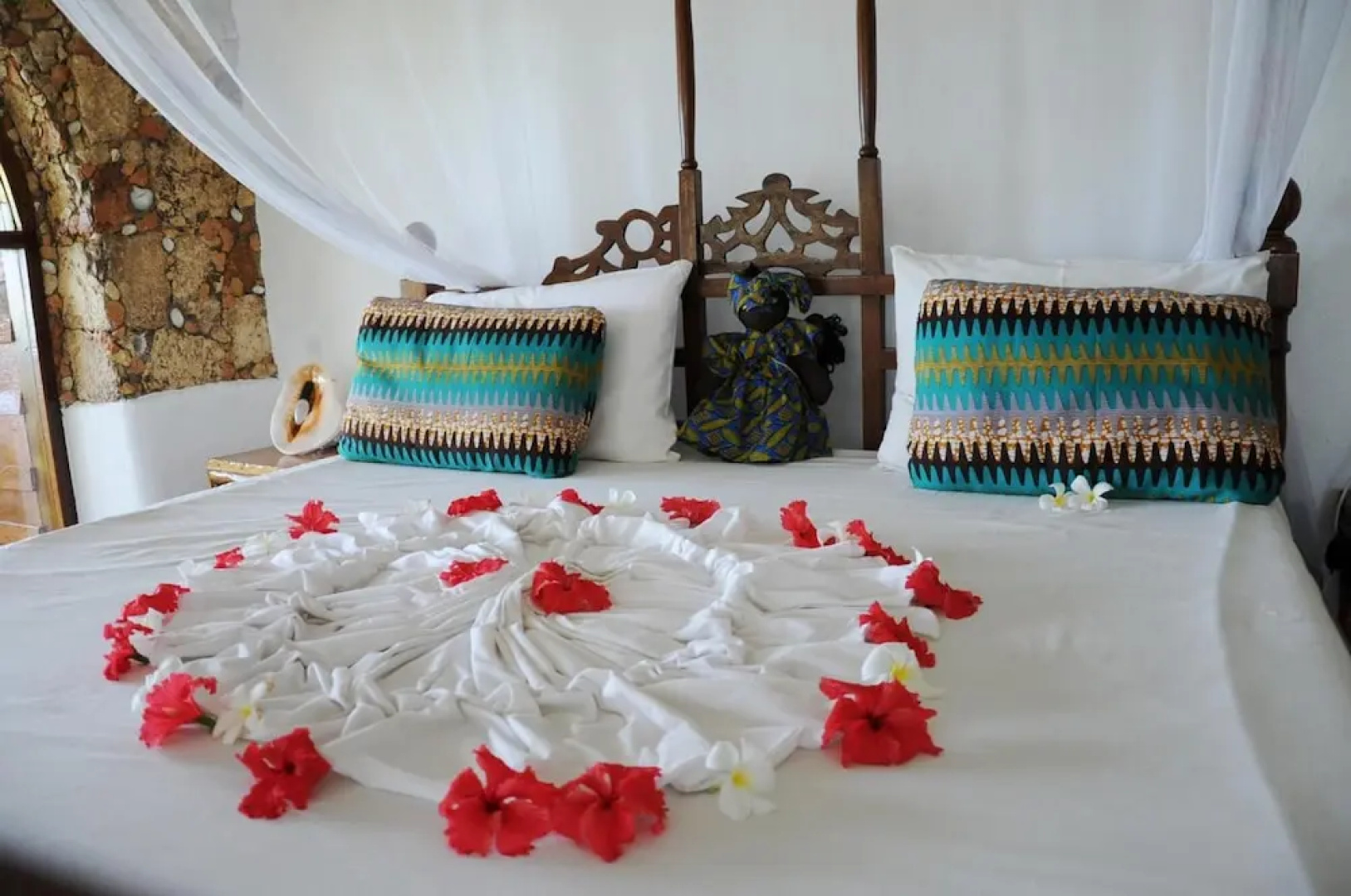 Samaki Lodge