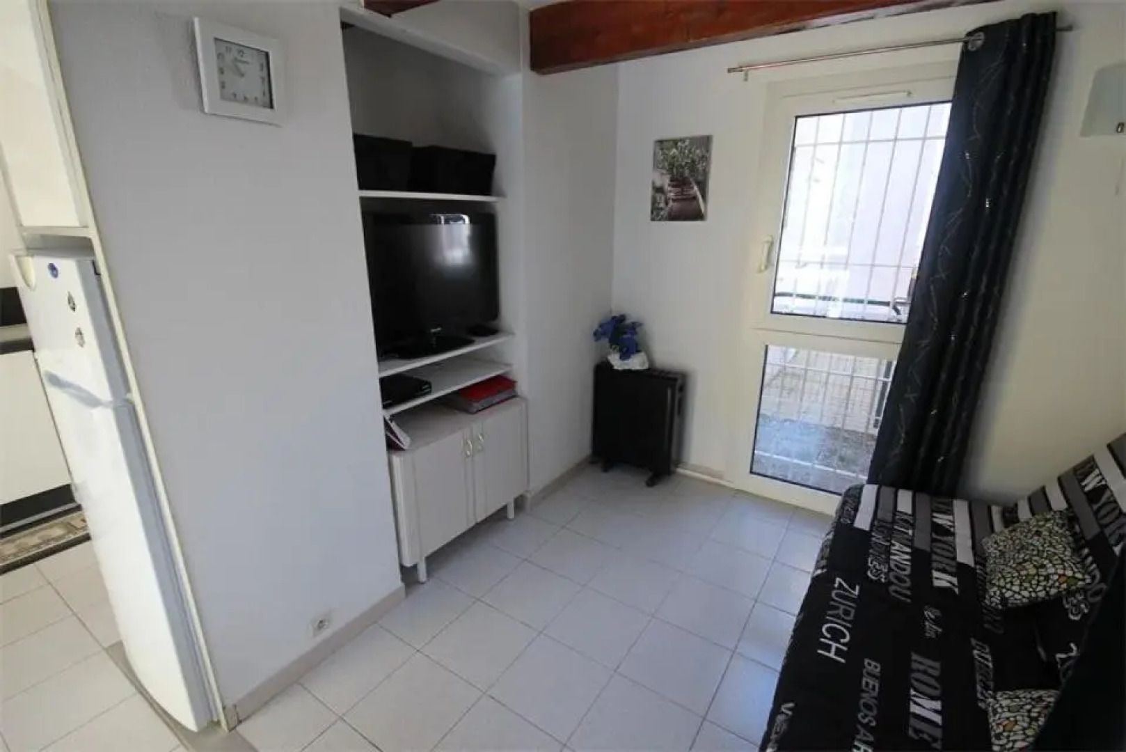 Belle villa 4 couchages a 800 m de la plage 2 chambres terrasse parking dans résidence sécurisée LROL40