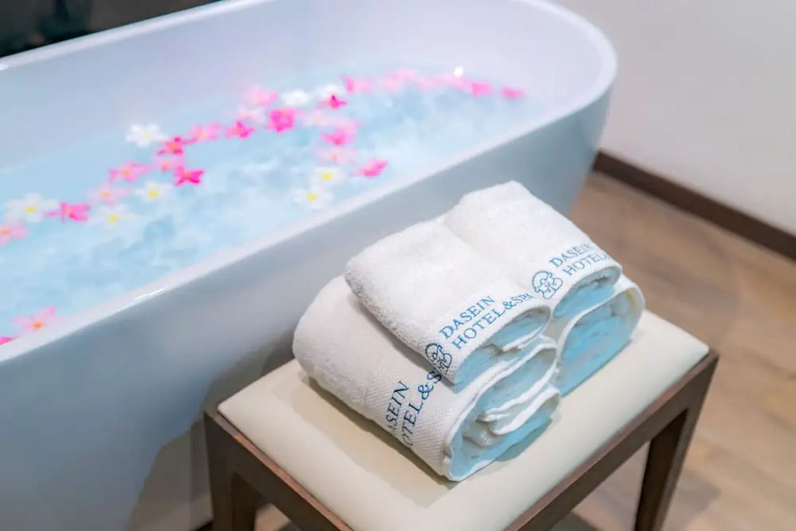 Dasein Chalong Bay Hotel