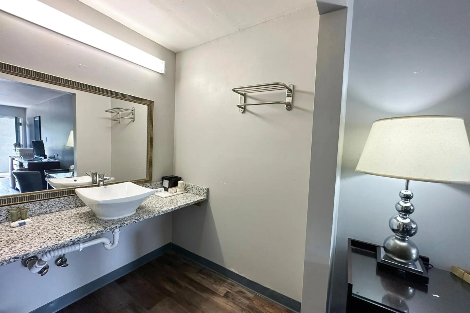 Executive Inn Ridgeway I-77