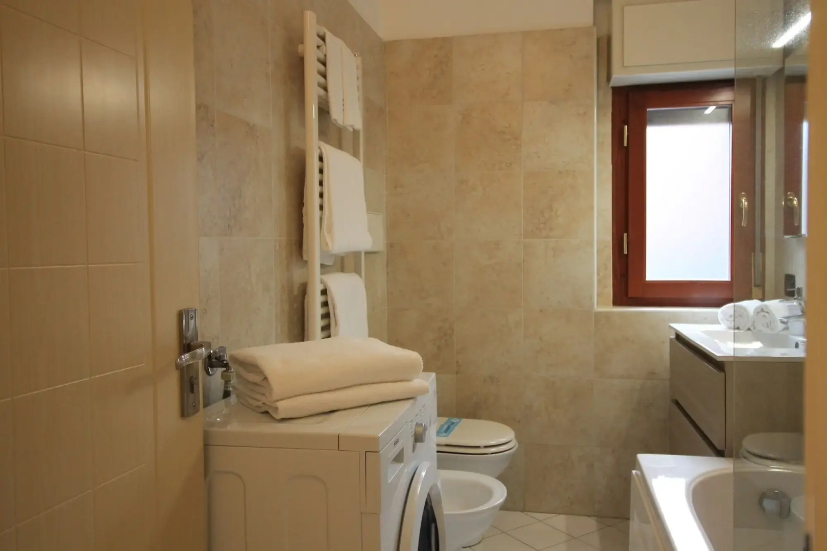 HQ Aparthotel Milano Inn - Smart Suites