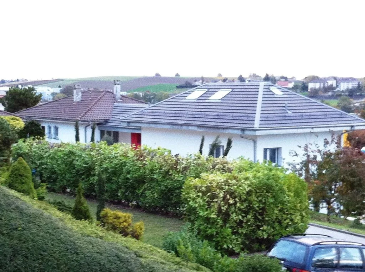 Four Seasons Lake GuestHouse