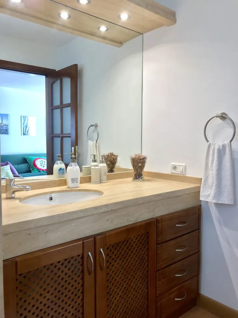 Aguimes Plaza Sunny Terrace Apartment