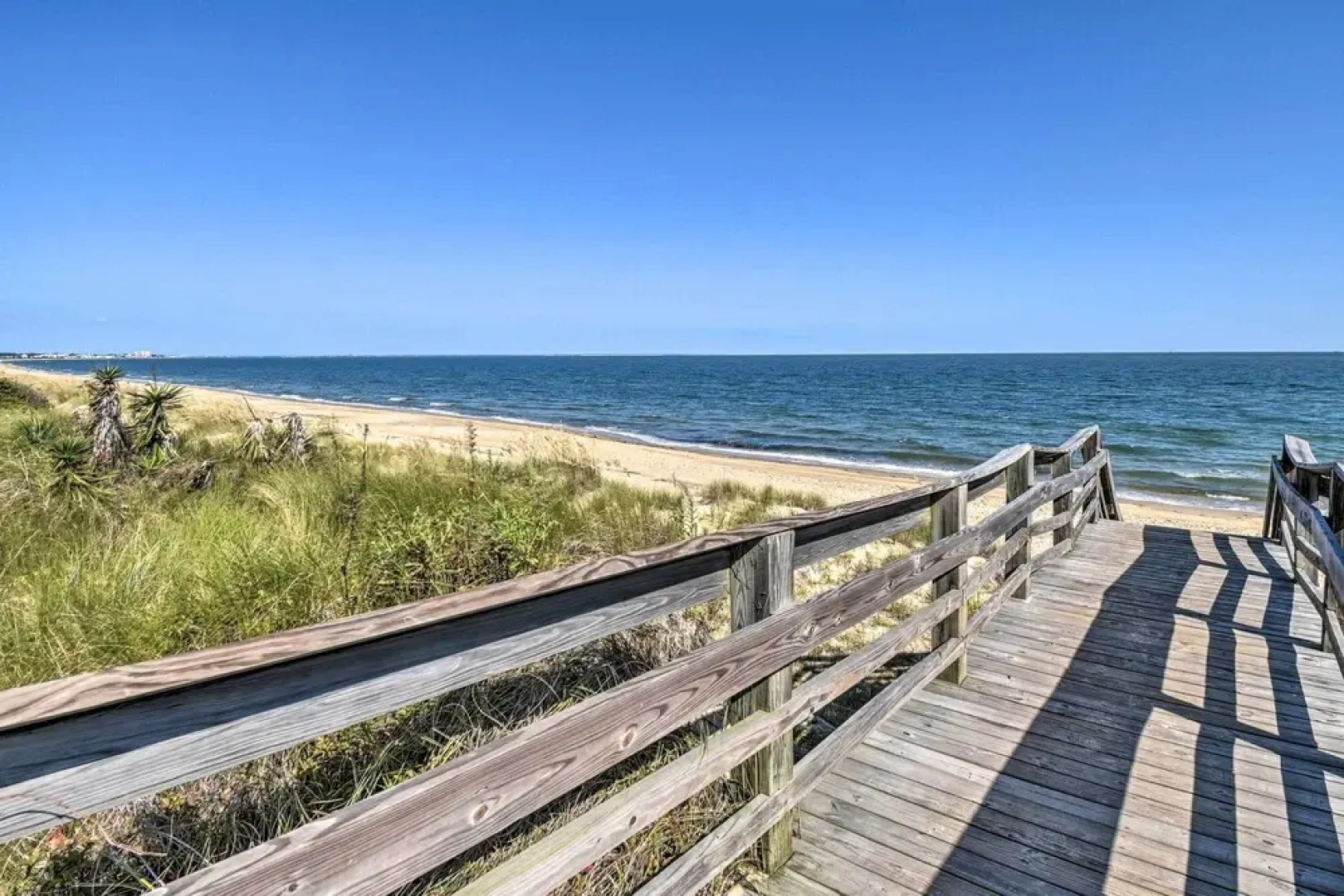 Sunny Norfolk Apartment w/ Deck + Fire Pit!
