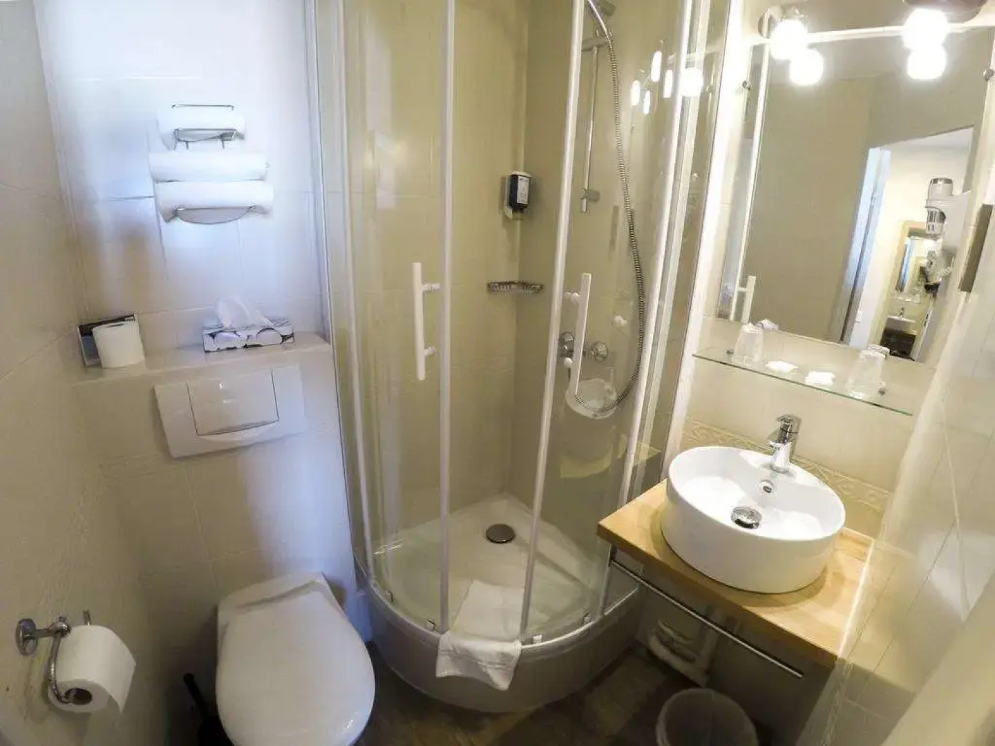 Brit Hotel Le Kerodet