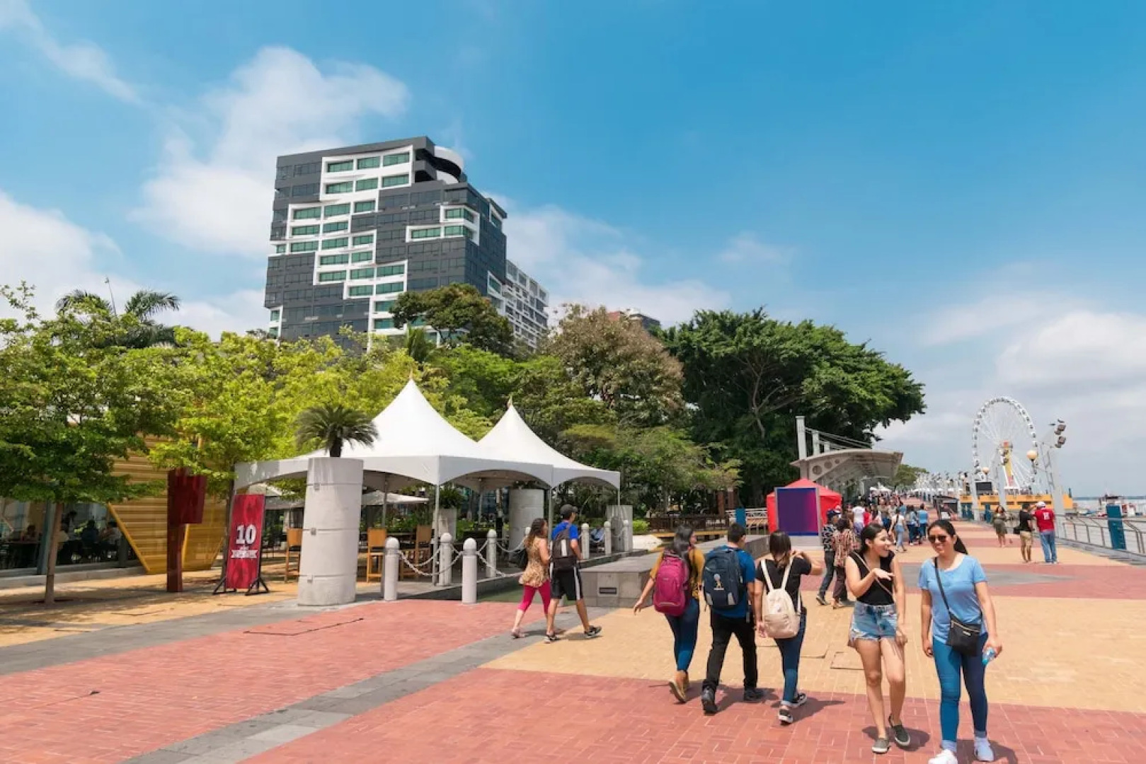 River Garden Hotel + Suites