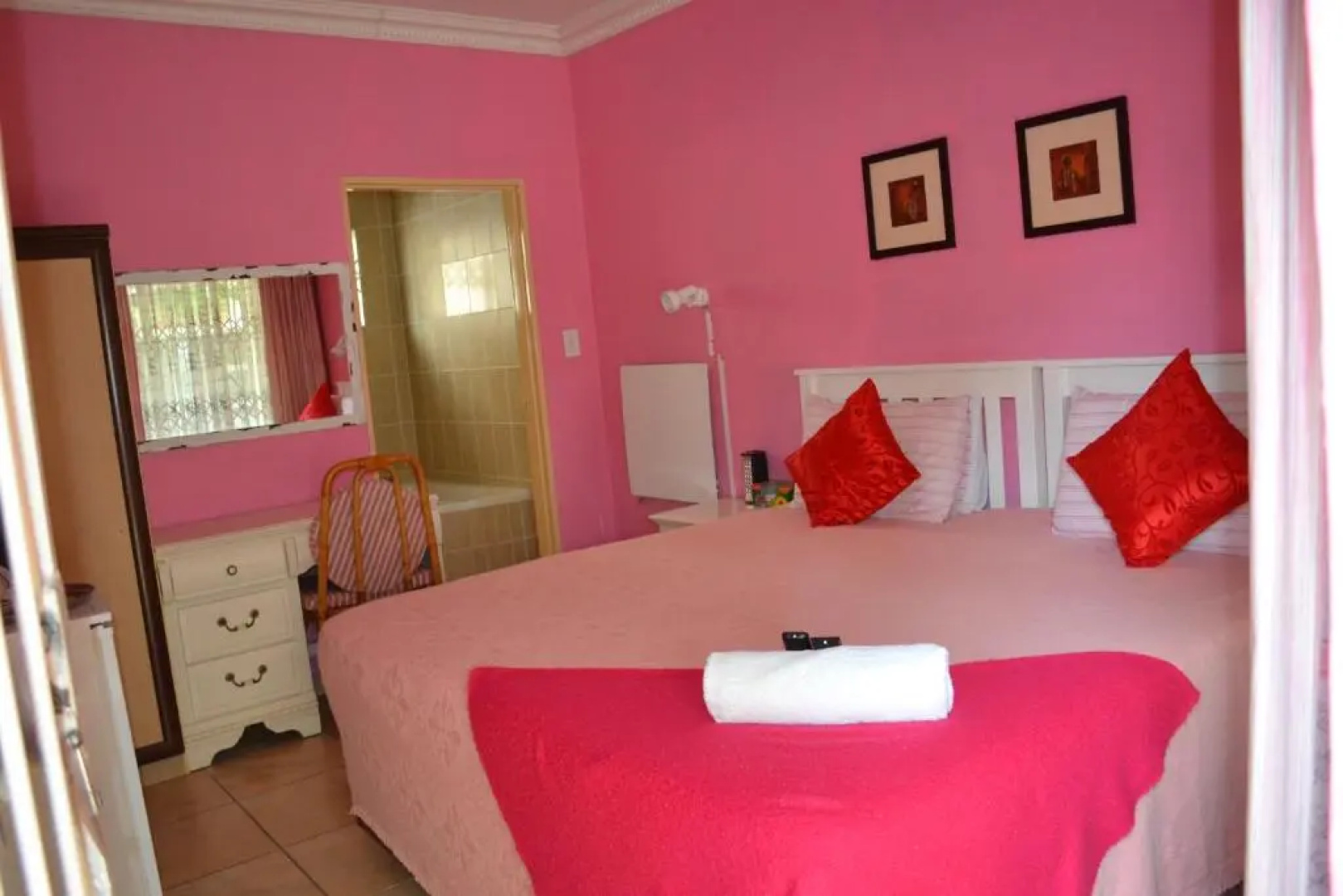 Kamogelo Guest House