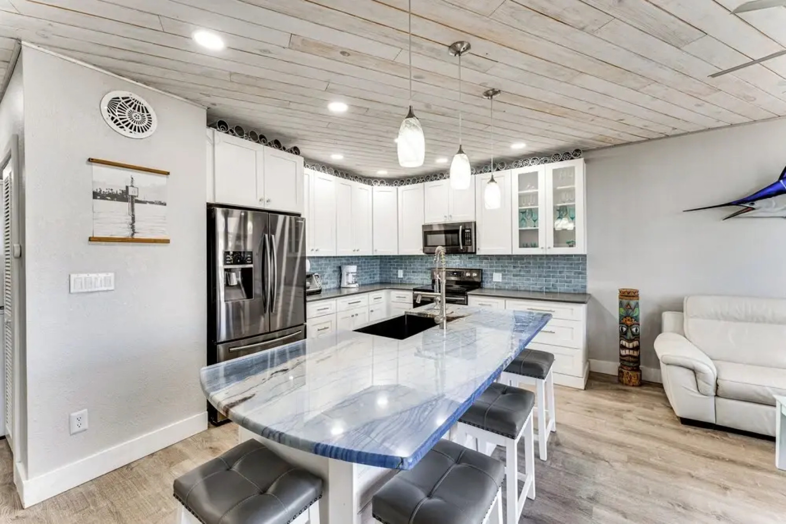 Oceanfront Condo w/ Views 1 Mi to New Smyrna Beach