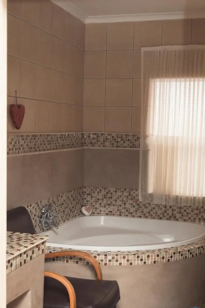 Annies House Romantic Getaway