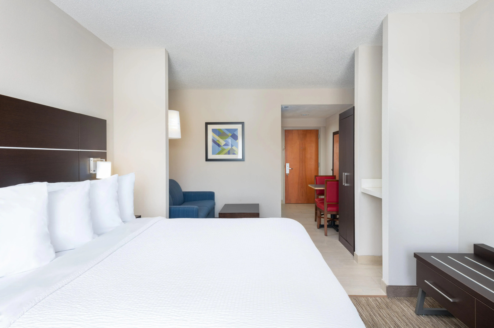 Holiday Inn Express & Suites Spring Hill by IHG